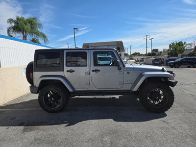 2017 Jeep Wrangler Unlimited Sahara 4x4