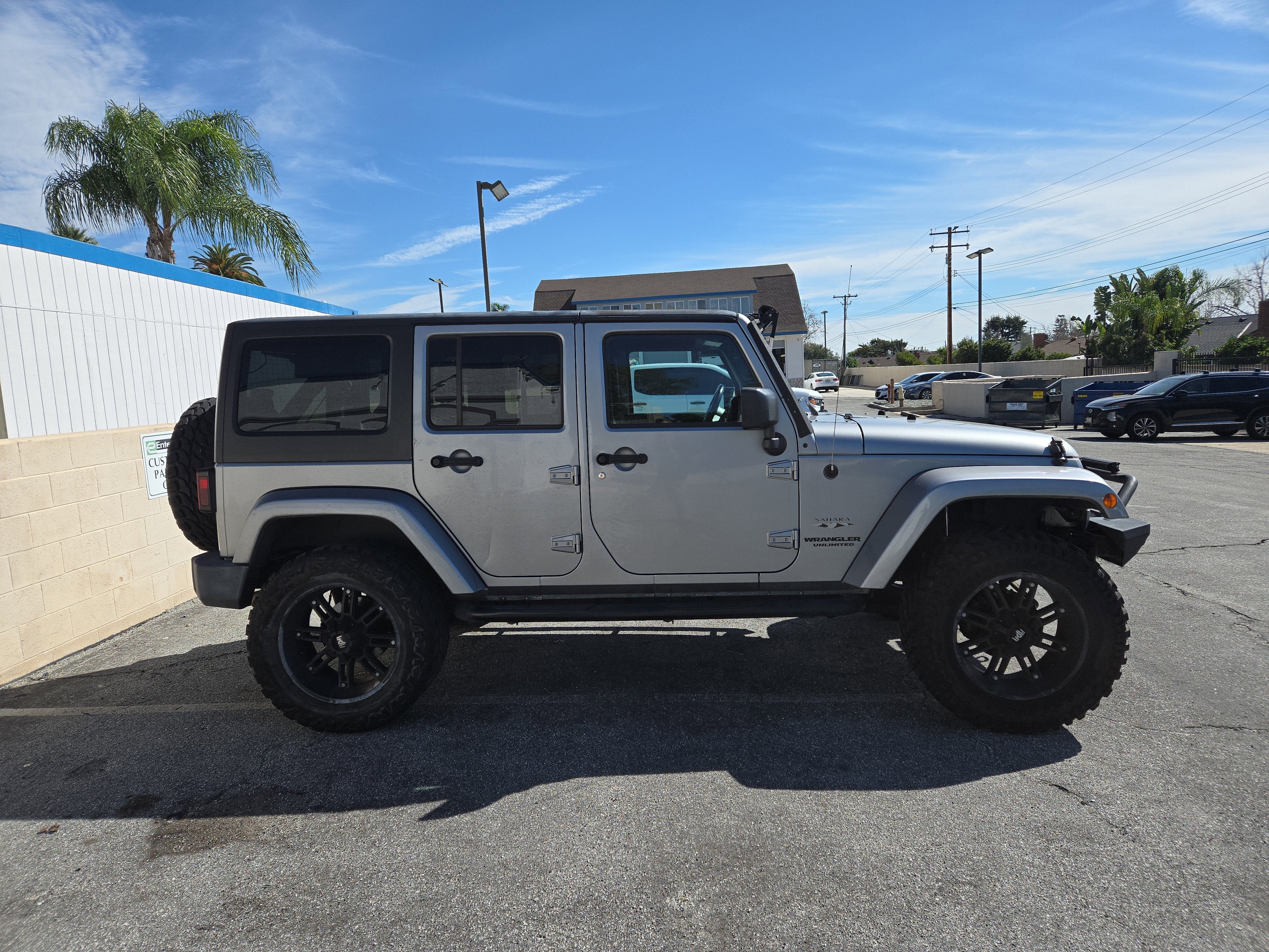 2017 Jeep Wrangler Unlimited Sahara 4x4
