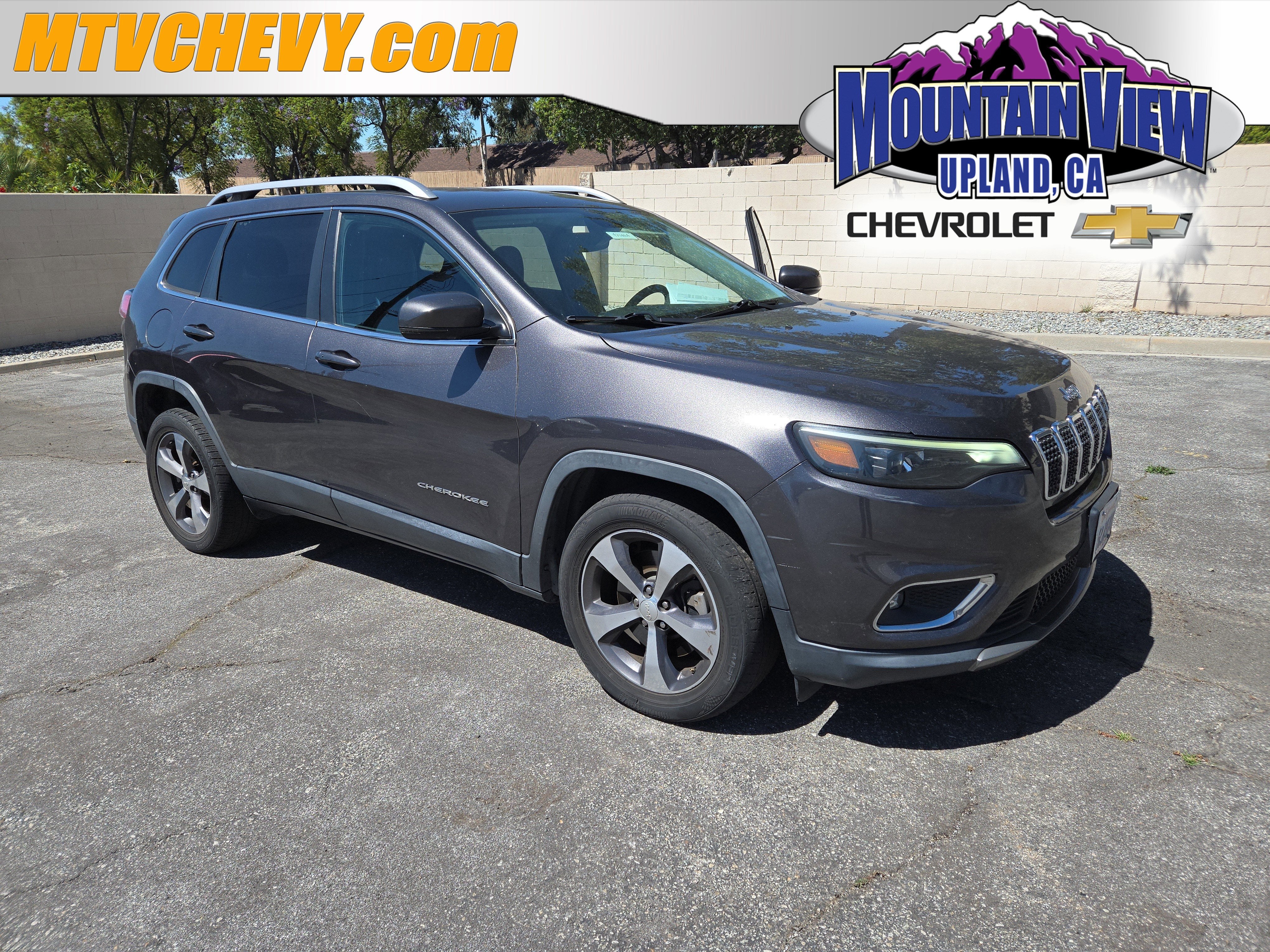 2019 Jeep Cherokee Limited FWD
