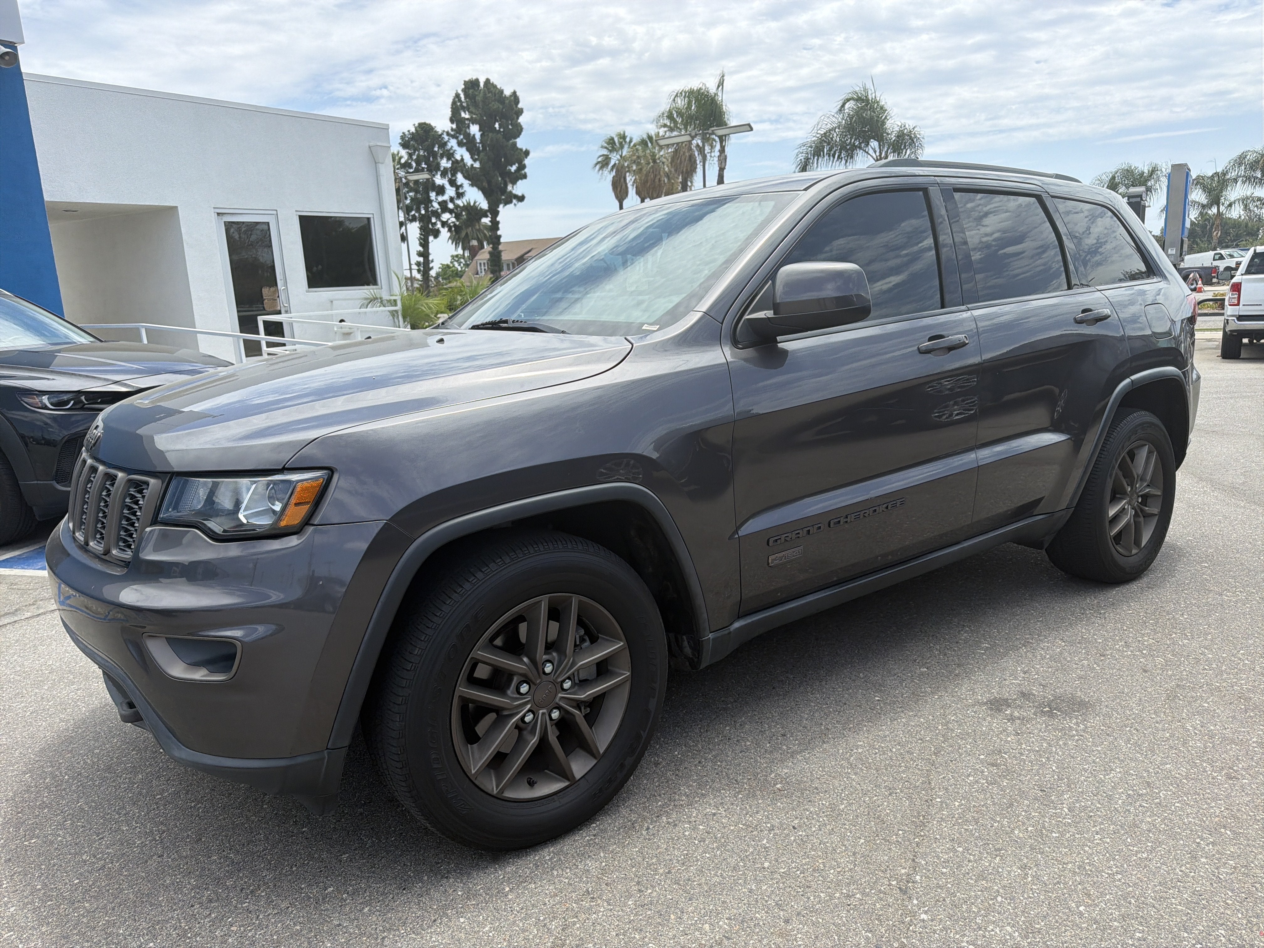 2016 Jeep Grand Cherokee 75th Anniversary