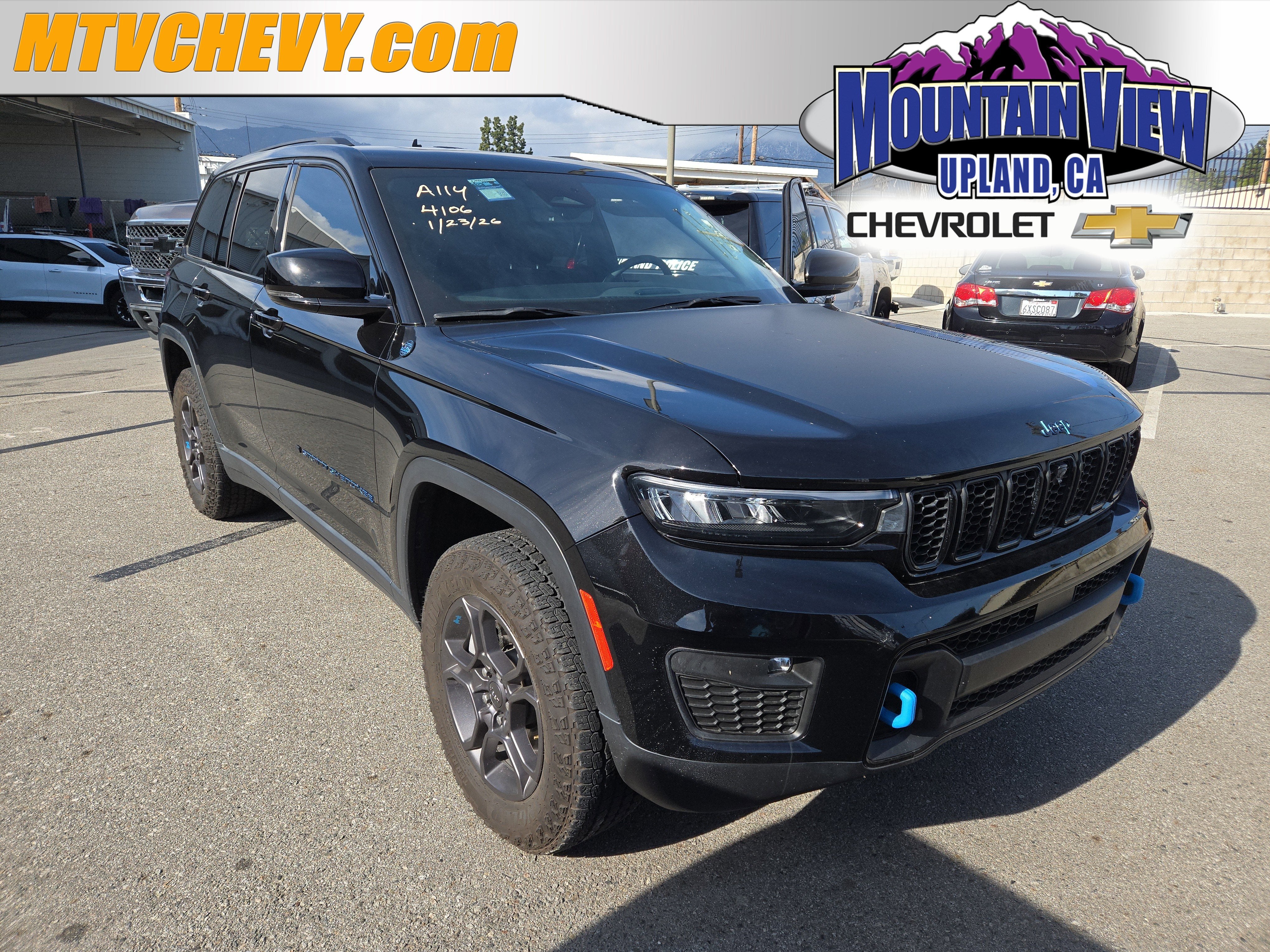 2023 Jeep Grand Cherokee 4xe Trailhawk Carb State Pkg