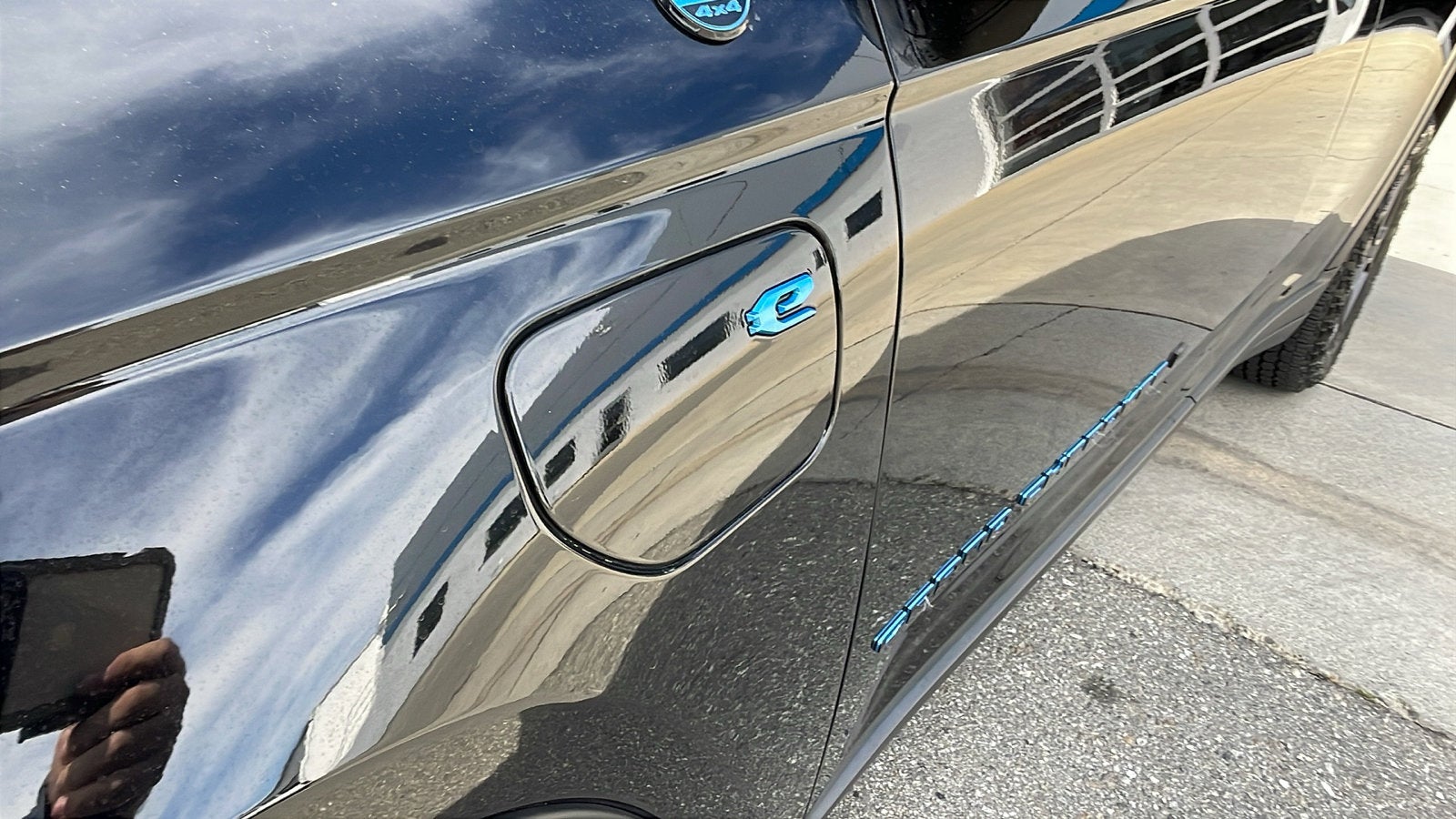 2023 Jeep Grand Cherokee 4xe Trailhawk Carb State Pkg