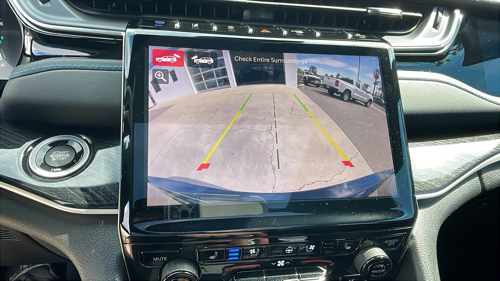 2023 Jeep Grand Cherokee 4xe Trailhawk Carb State Pkg