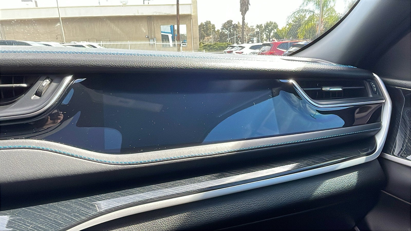 2023 Jeep Grand Cherokee 4xe Trailhawk Carb State Pkg