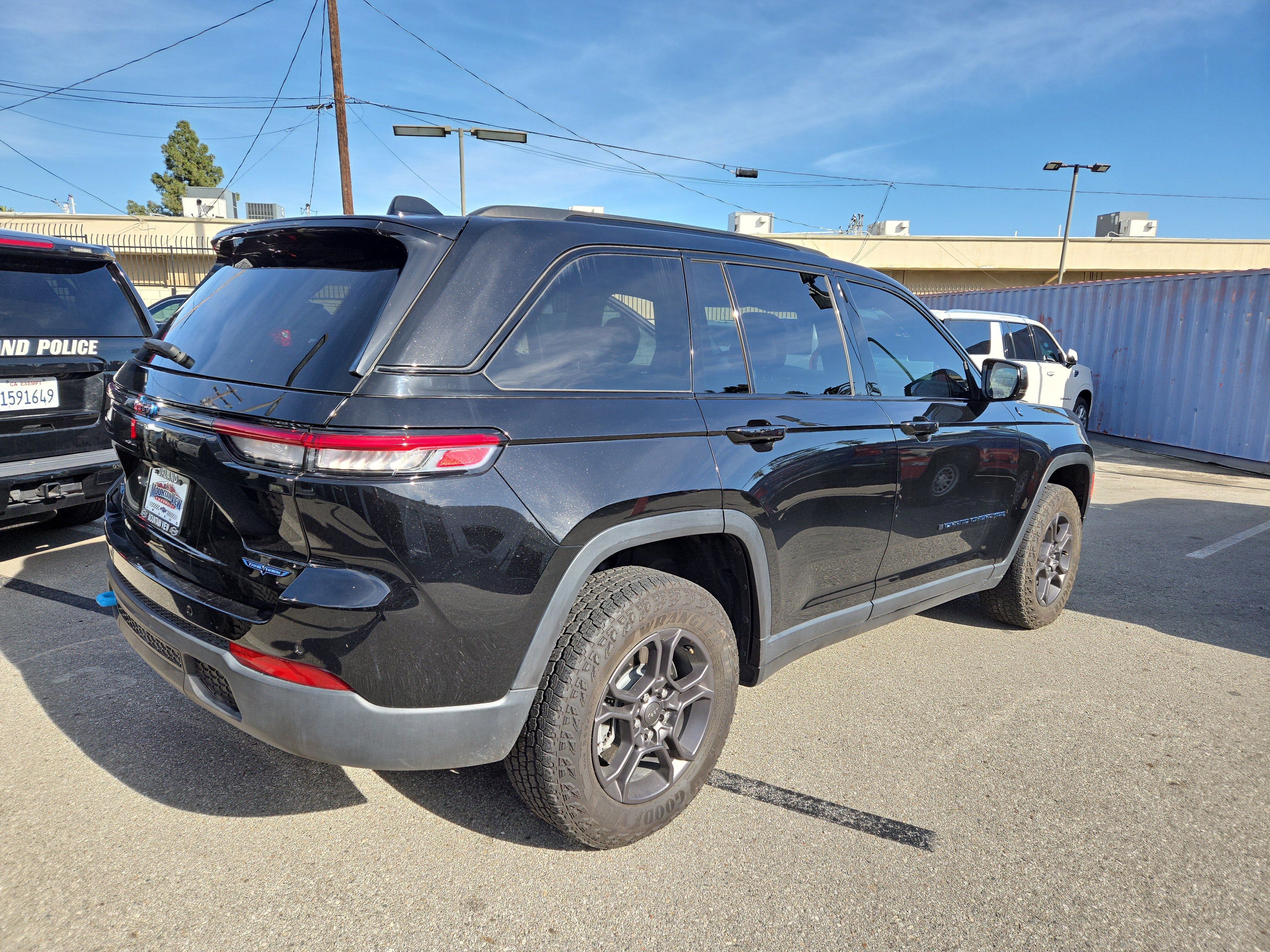 2023 Jeep Grand Cherokee 4xe Trailhawk Carb State Pkg