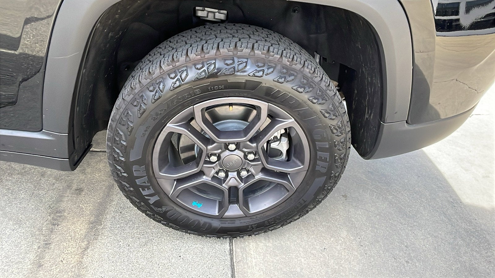 2023 Jeep Grand Cherokee 4xe Trailhawk Carb State Pkg