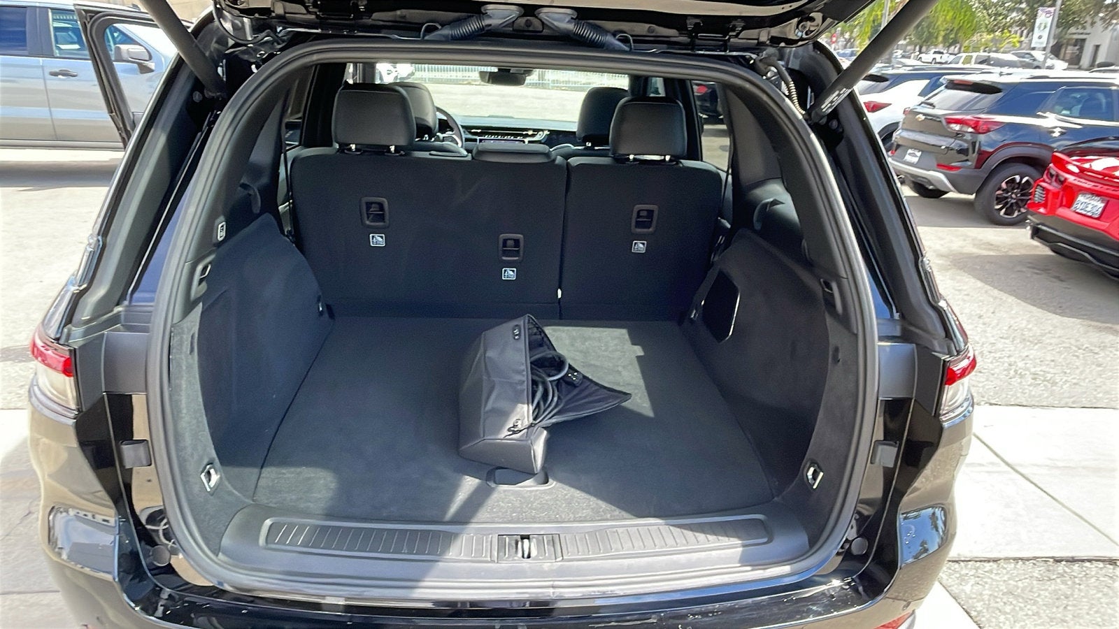 2023 Jeep Grand Cherokee 4xe Trailhawk Carb State Pkg