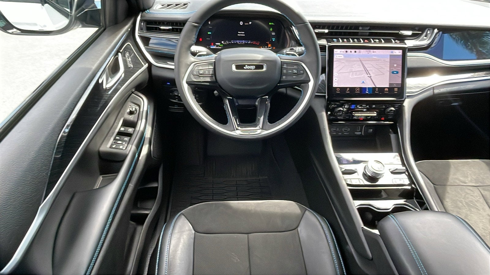 2023 Jeep Grand Cherokee 4xe Trailhawk