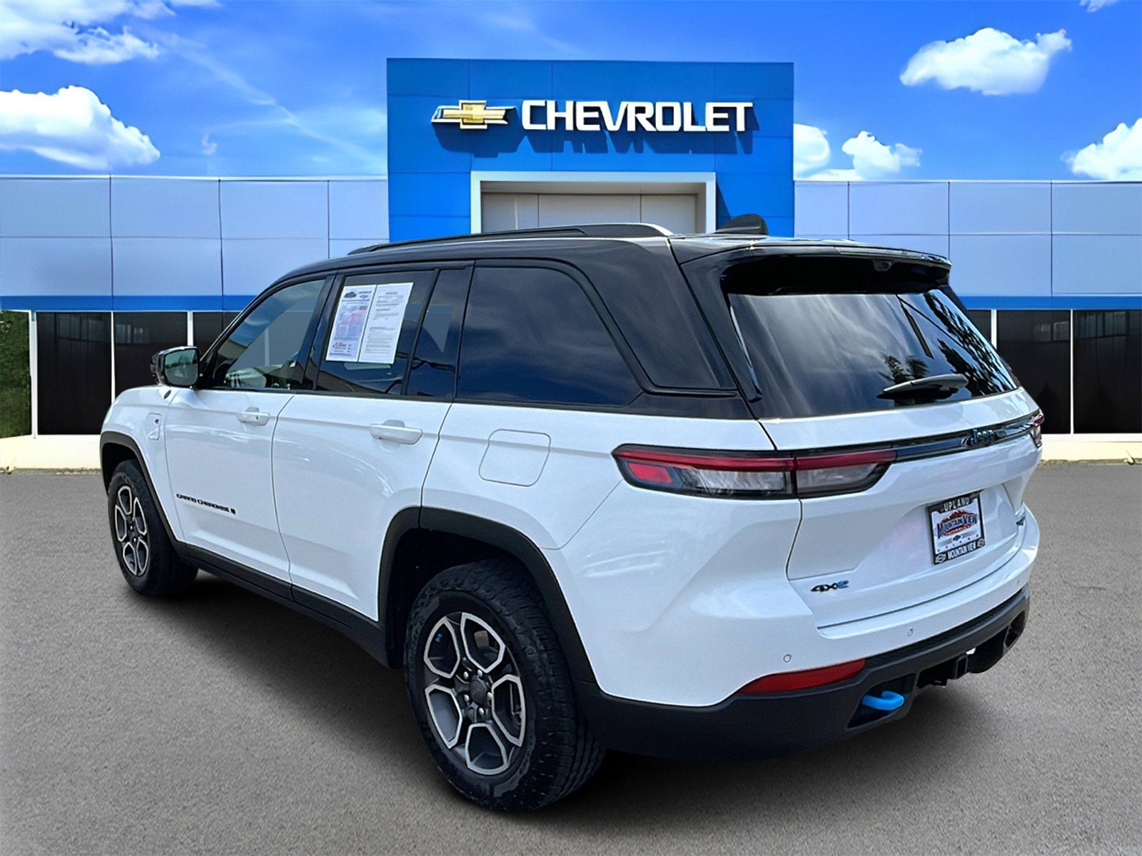 2023 Jeep Grand Cherokee 4xe Trailhawk