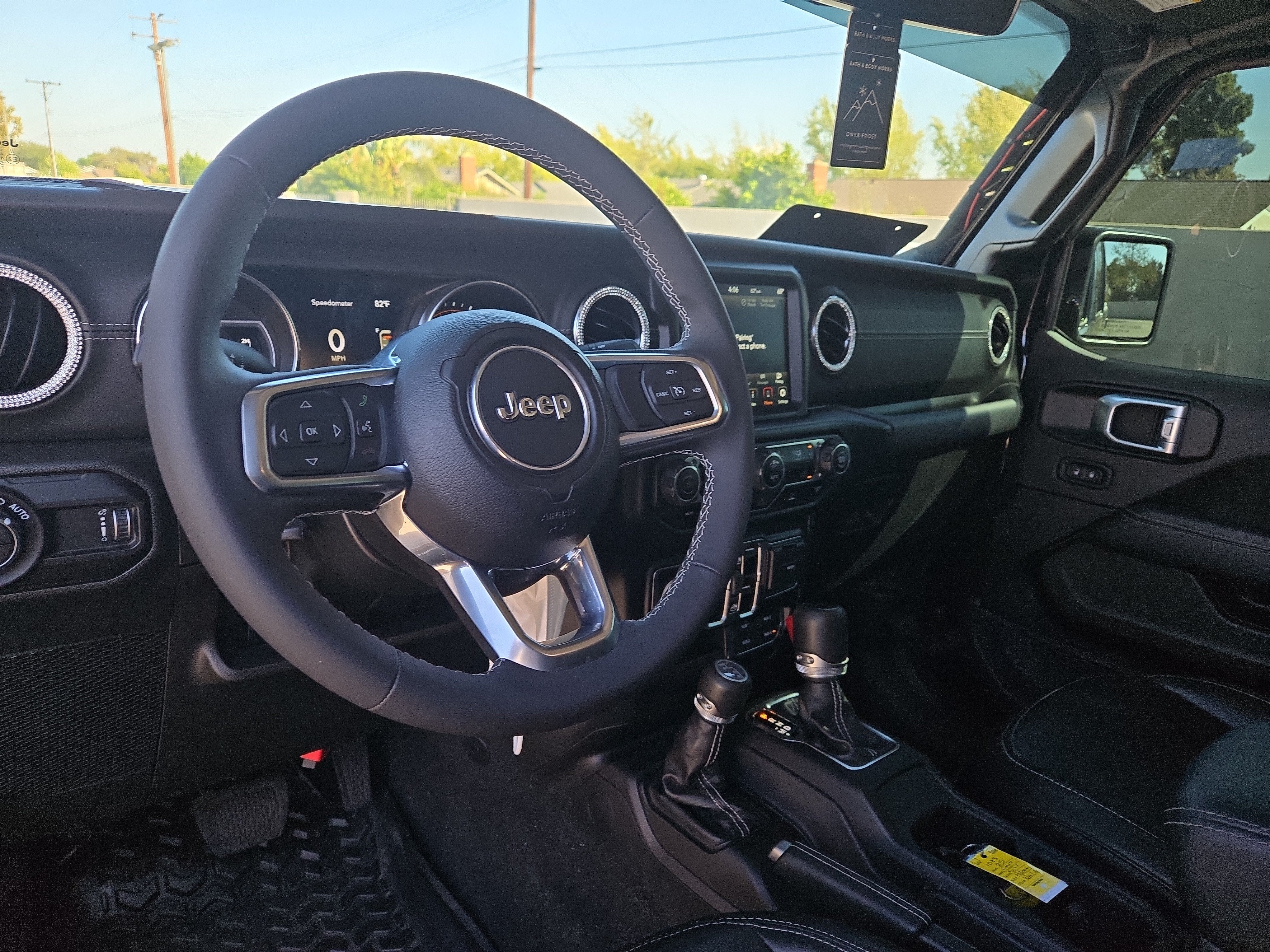 2023 Jeep Gladiator Overland 4x4