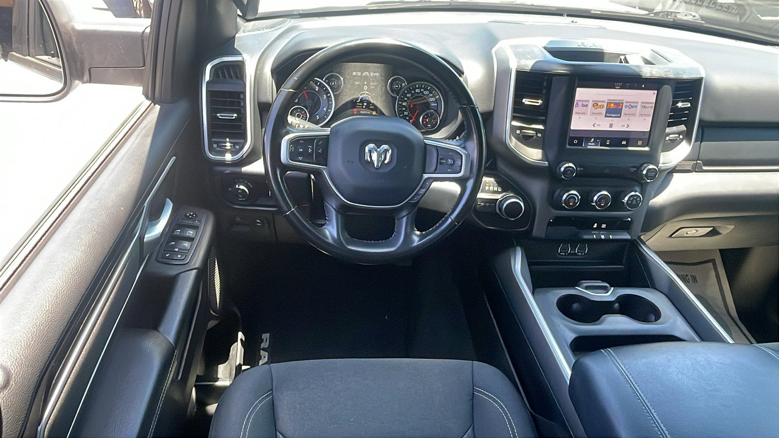 2022 RAM 1500 Big Horn Crew Cab 4x2 5'7" Box