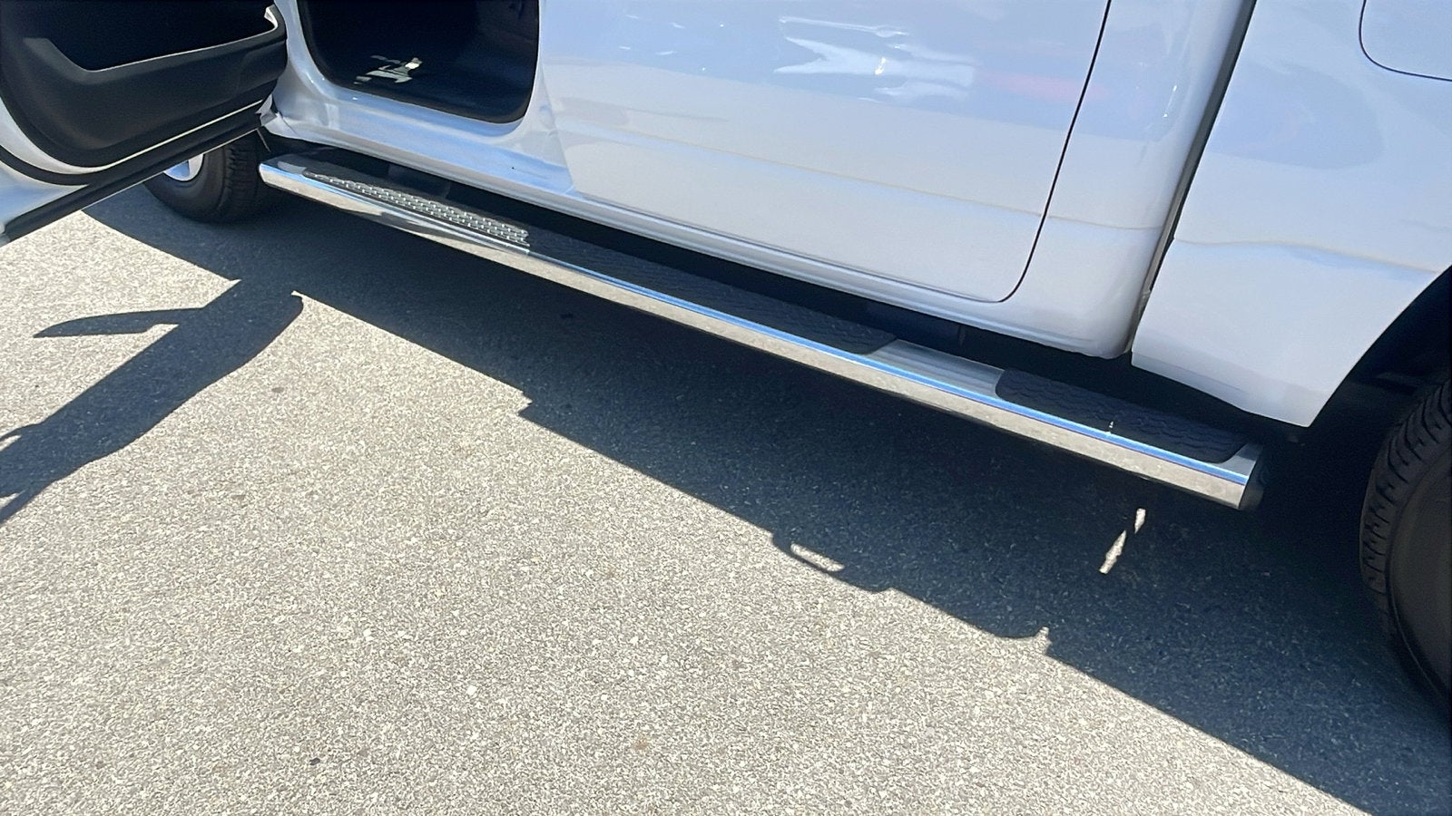 2022 RAM 1500 Big Horn Crew Cab 4x2 5'7" Box
