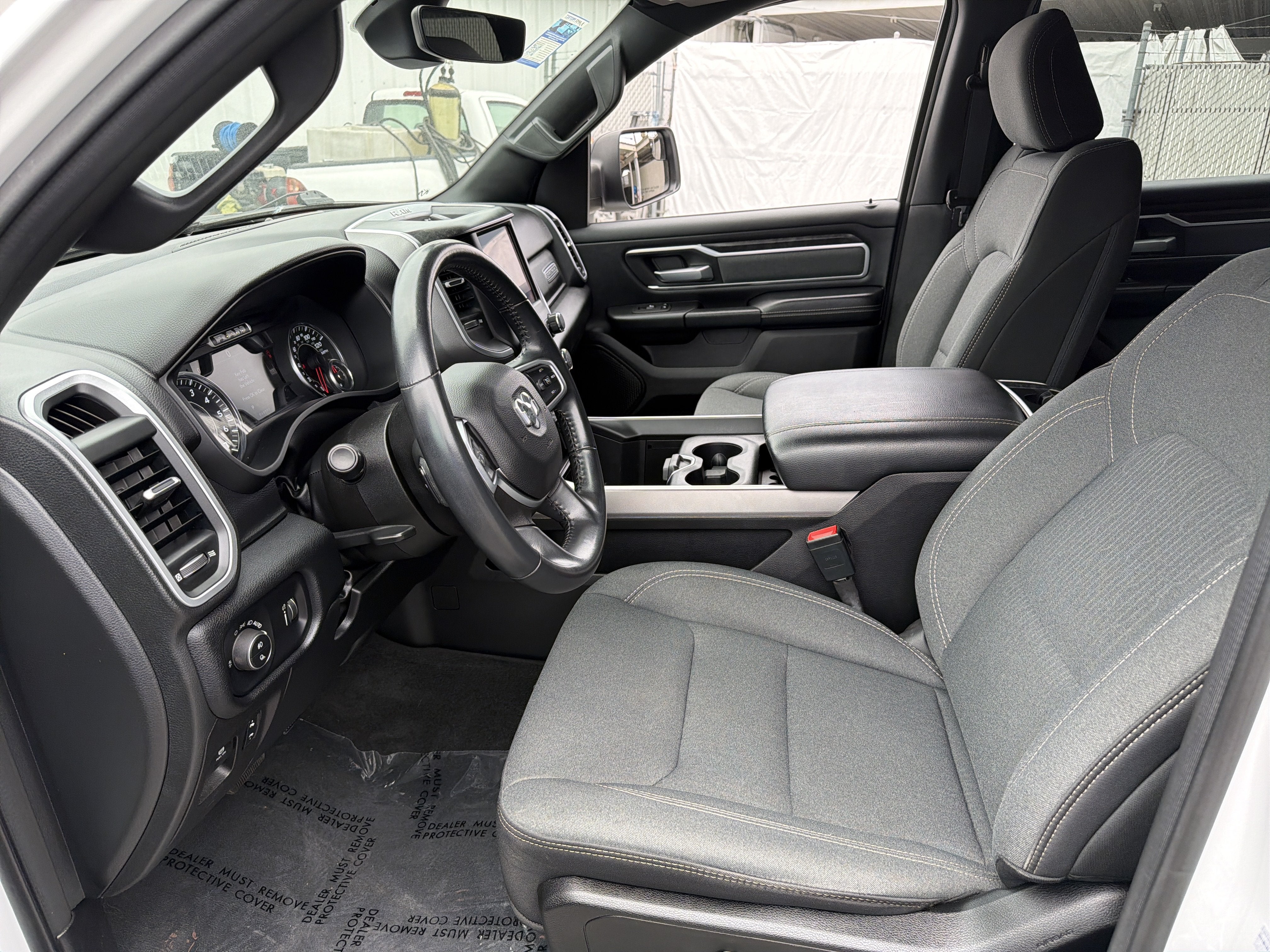 2022 RAM 1500 Big Horn Crew Cab 4x4 6'4" Box