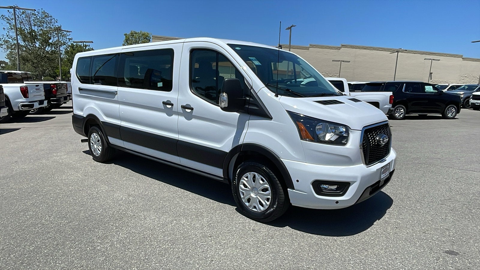 2025 Ford Transit Passenger Wagon XL