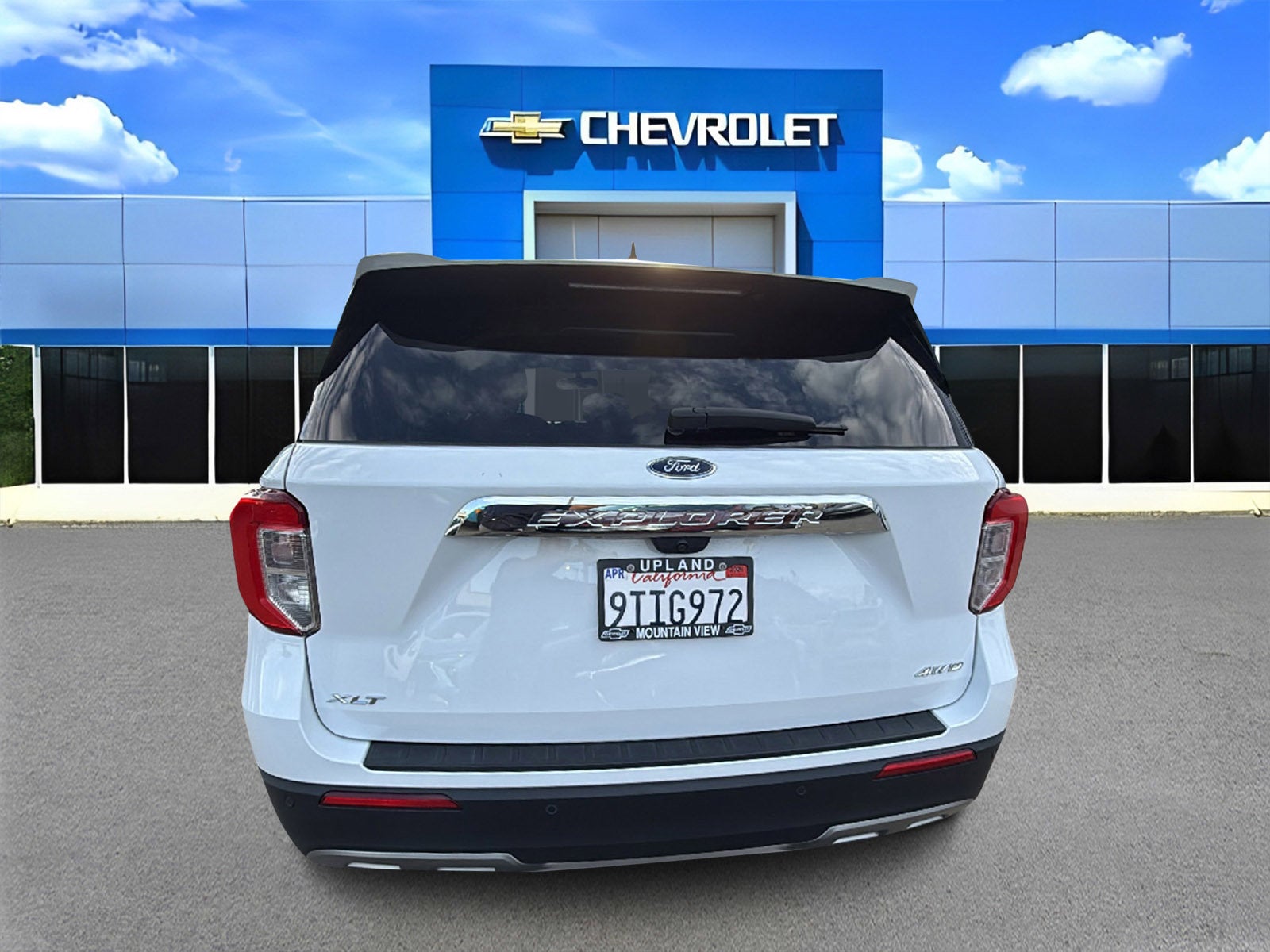 2023 Ford Explorer XLT