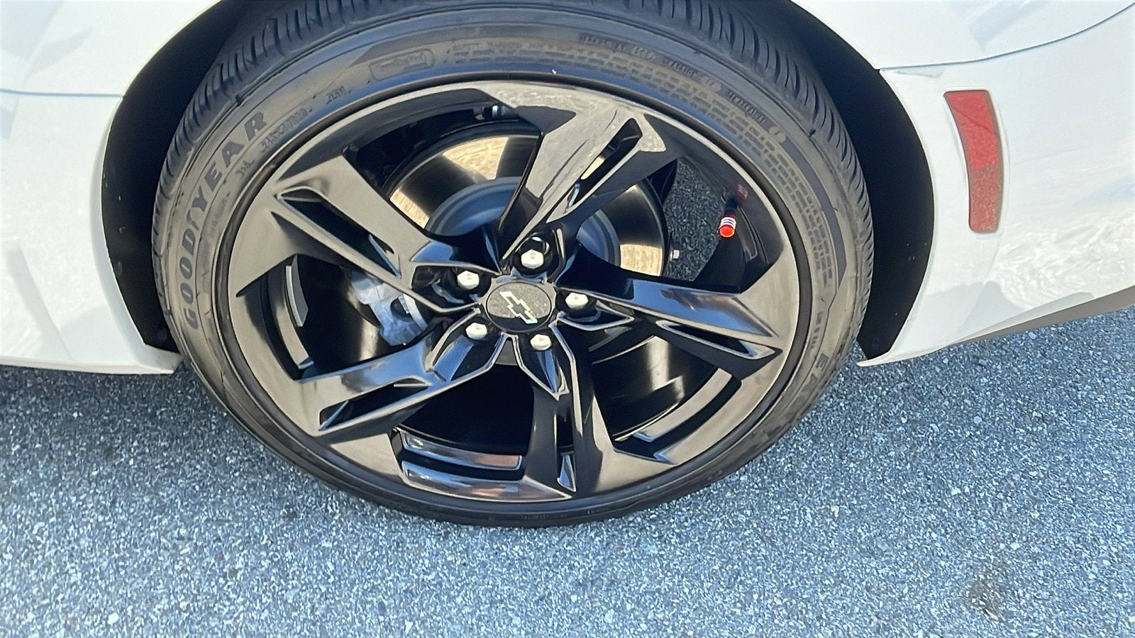 2023 Chevrolet Camaro 2LT