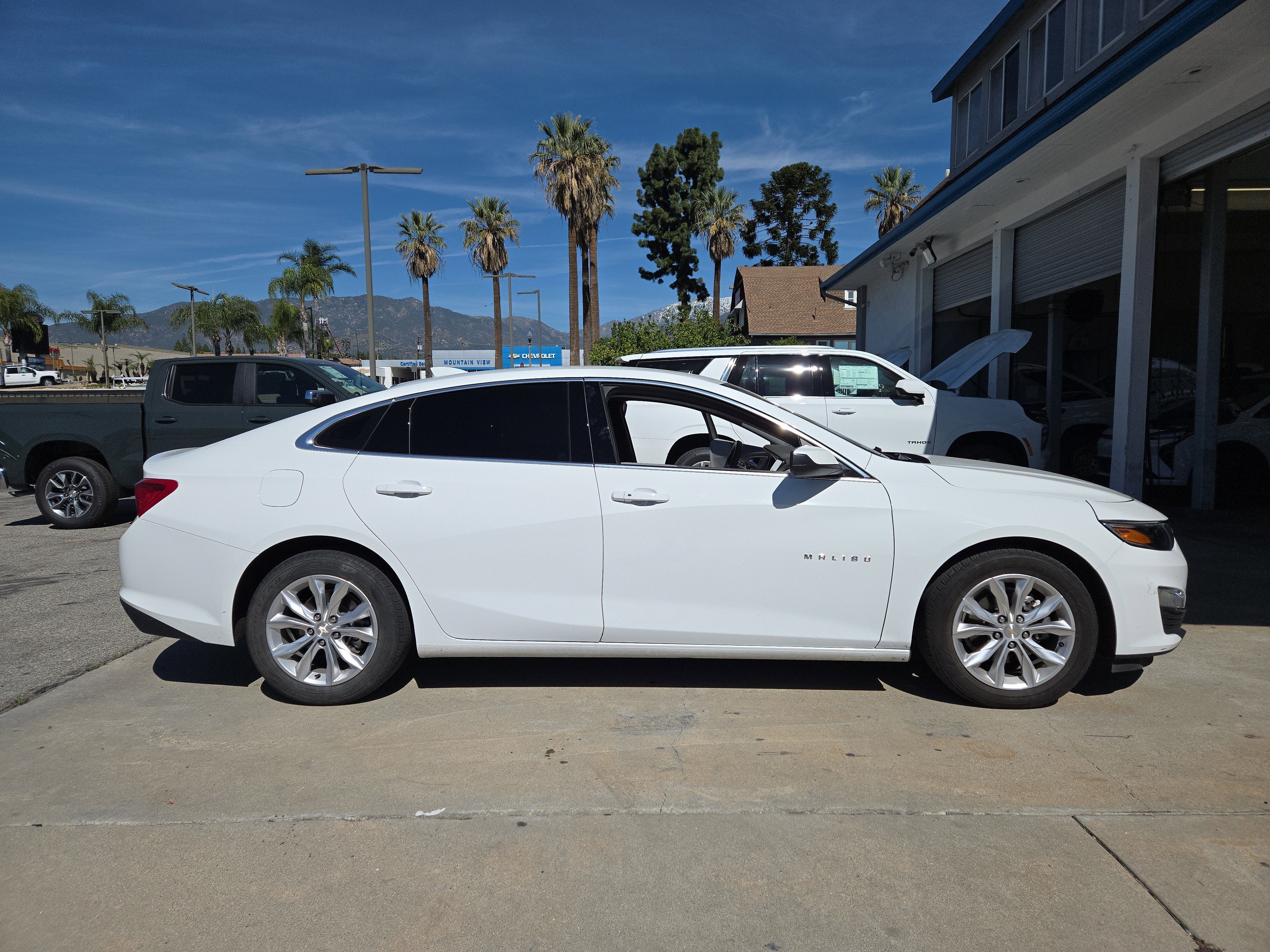 2023 Chevrolet Malibu LT