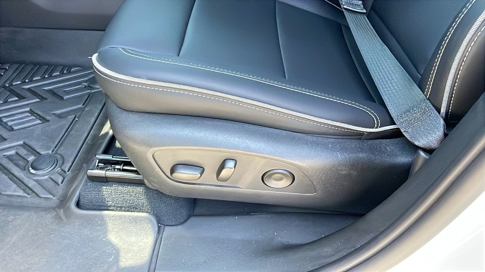 2026 Chevrolet Silverado EV LT - Standard Range