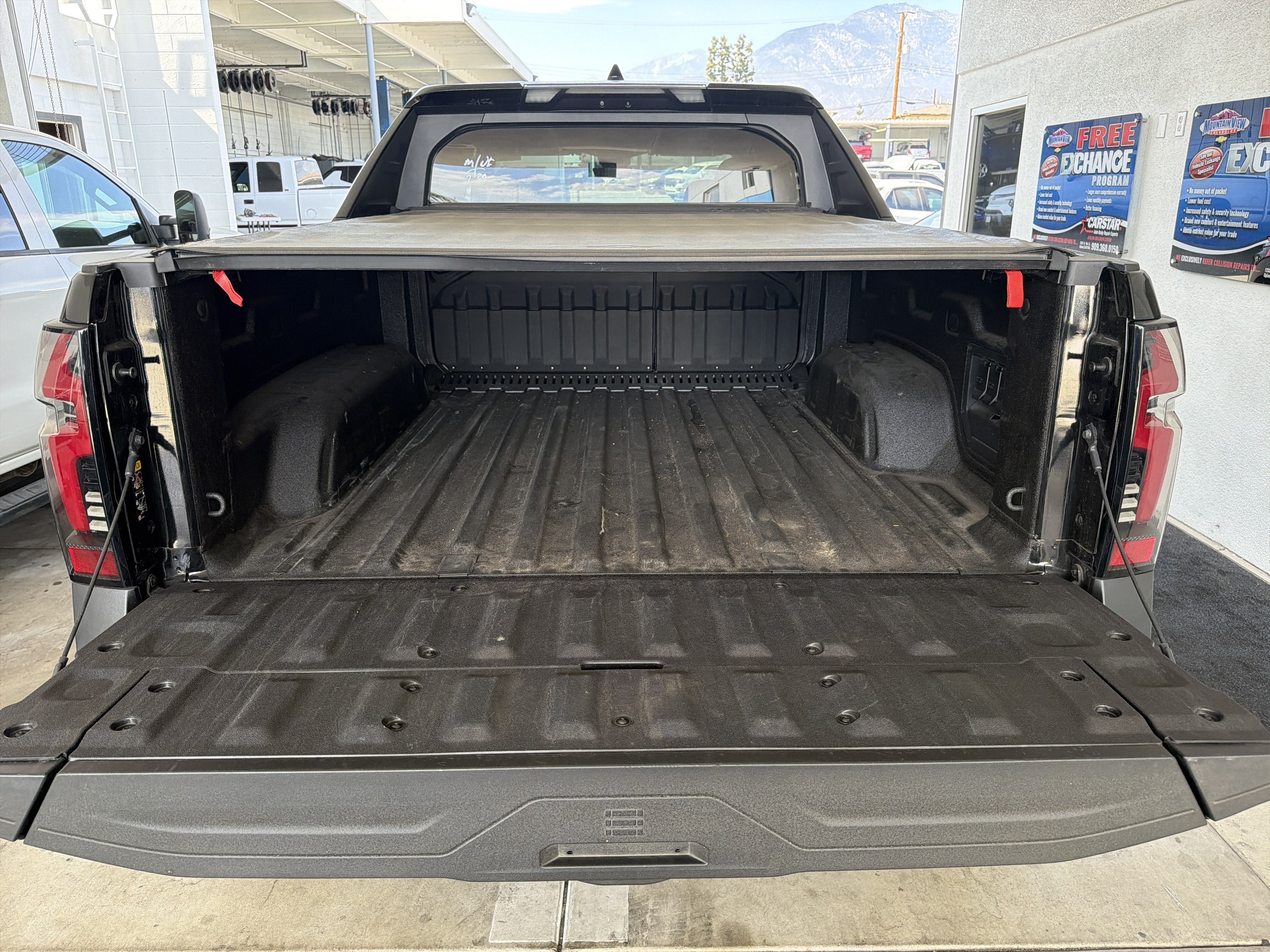 2026 Chevrolet Silverado EV Trail Boss - Extended Range