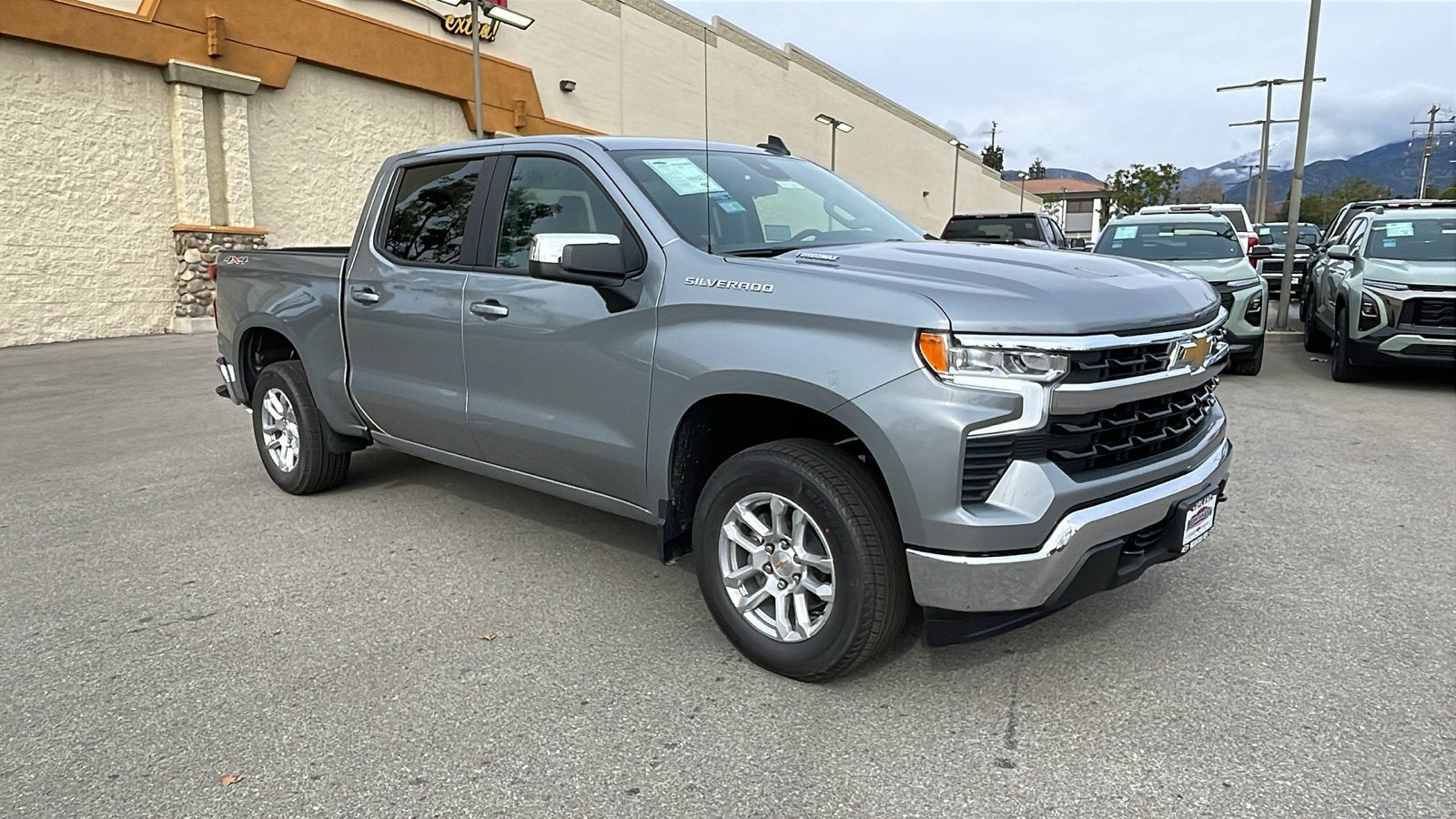 2026 Chevrolet Silverado 1500 LT (2FL)