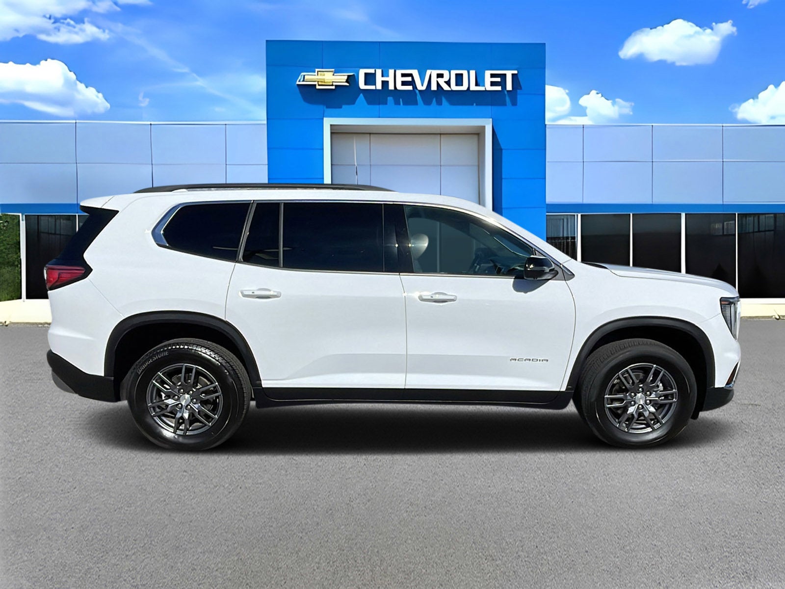 2025 GMC Acadia Elevation