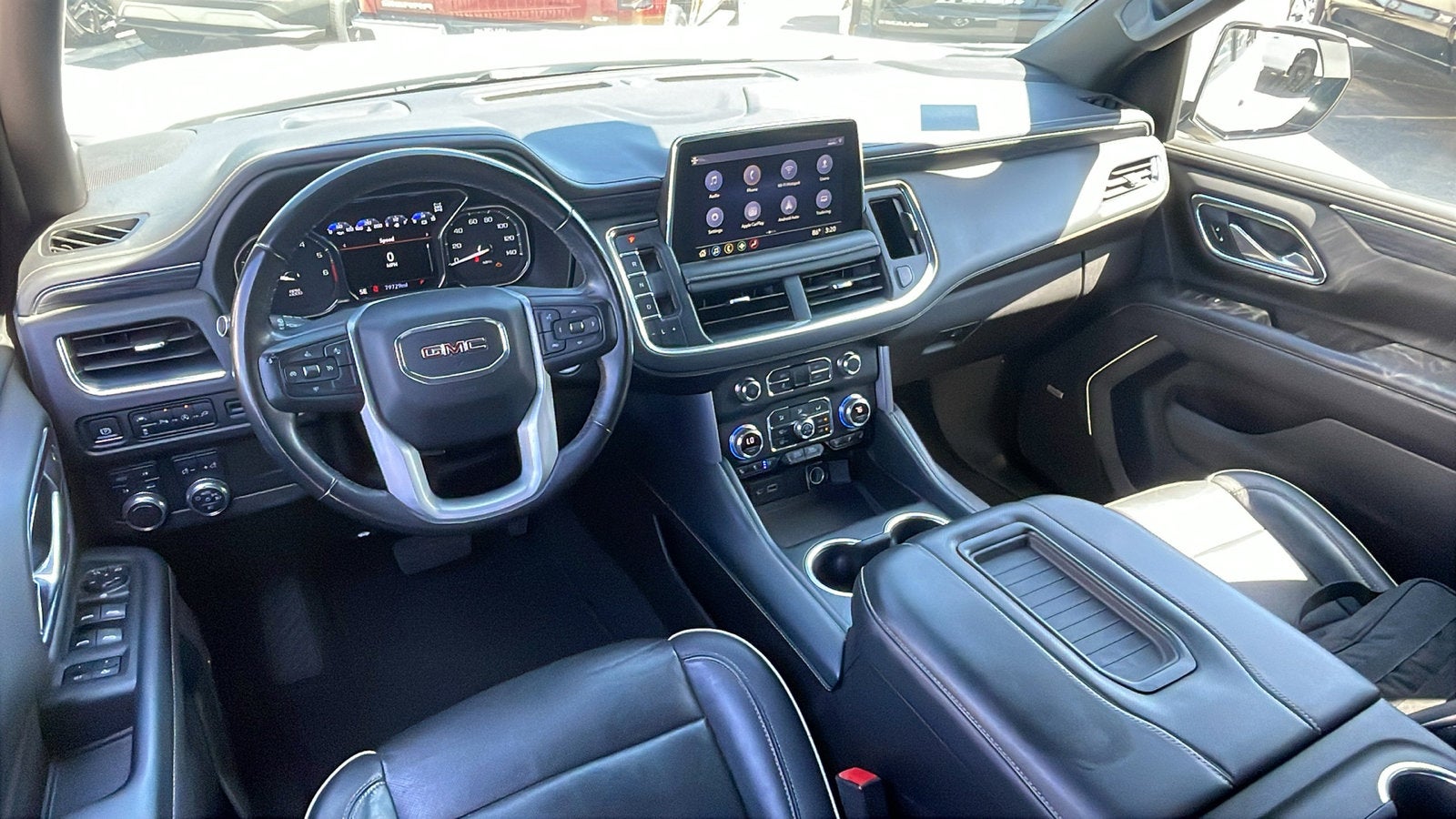 2021 GMC Yukon SLT