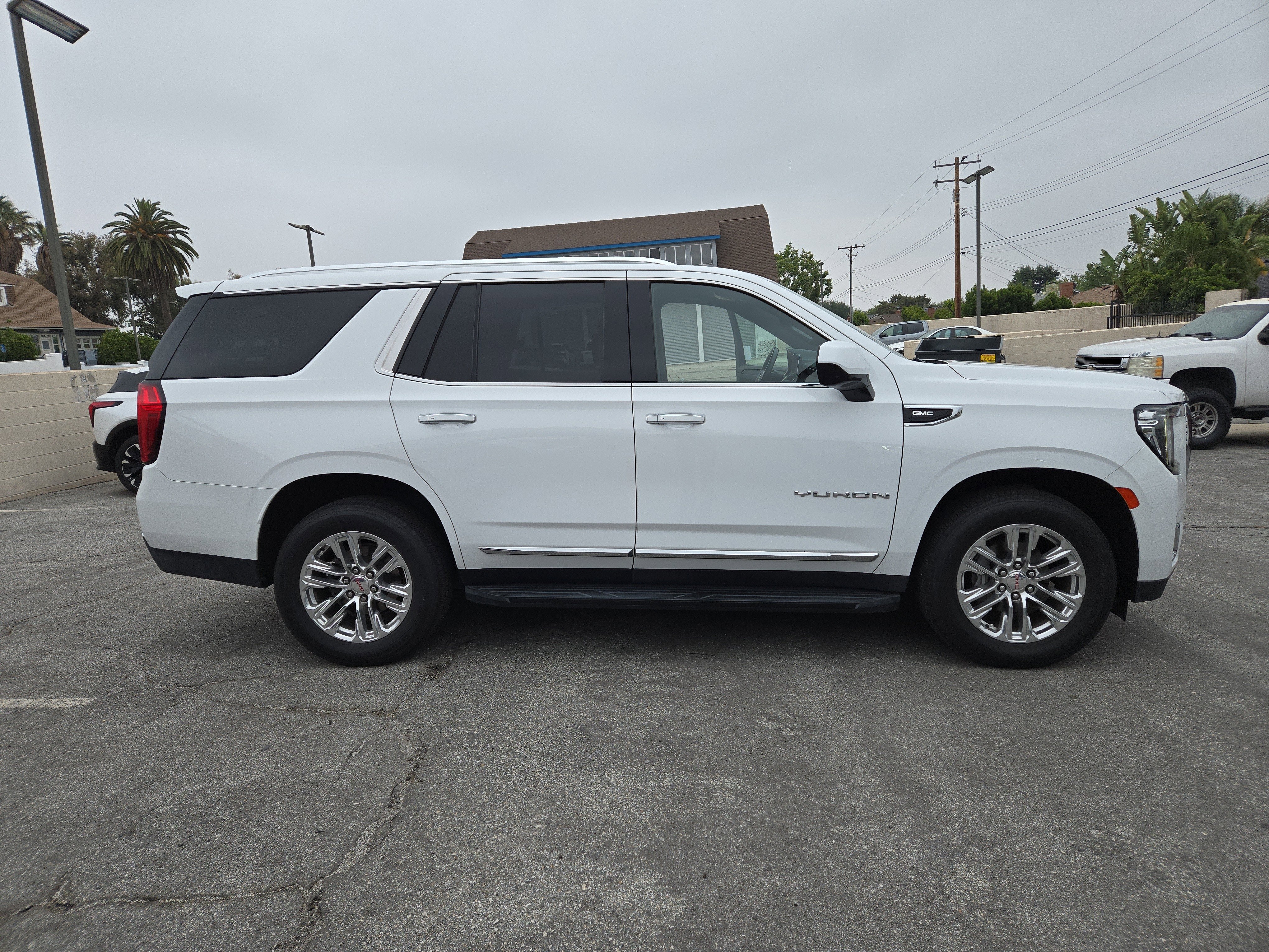 2021 GMC Yukon SLT