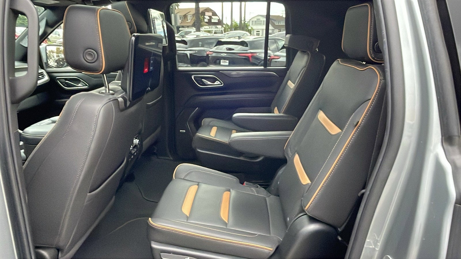 2024 GMC Yukon XL AT4