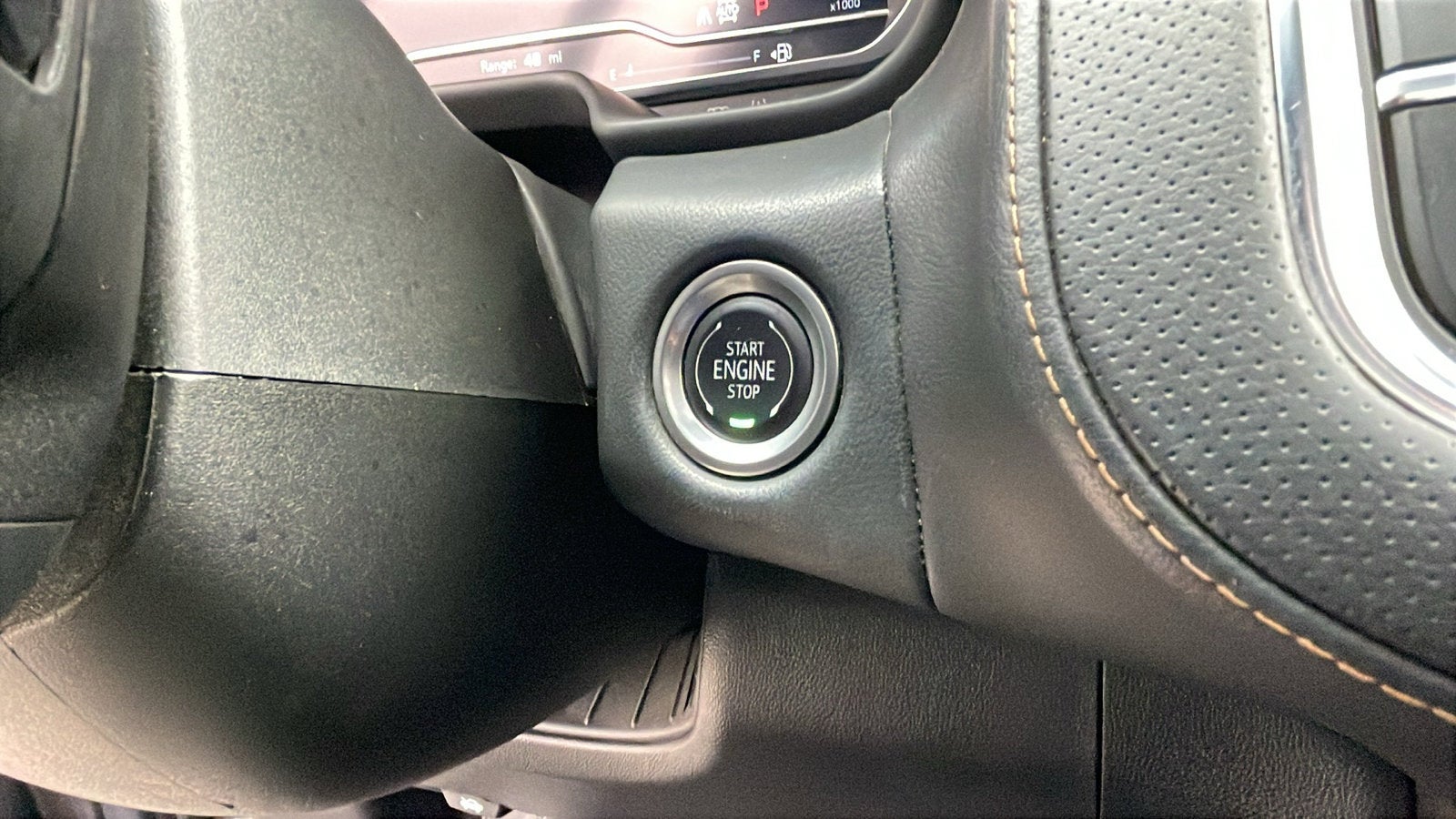 2024 GMC Yukon XL AT4