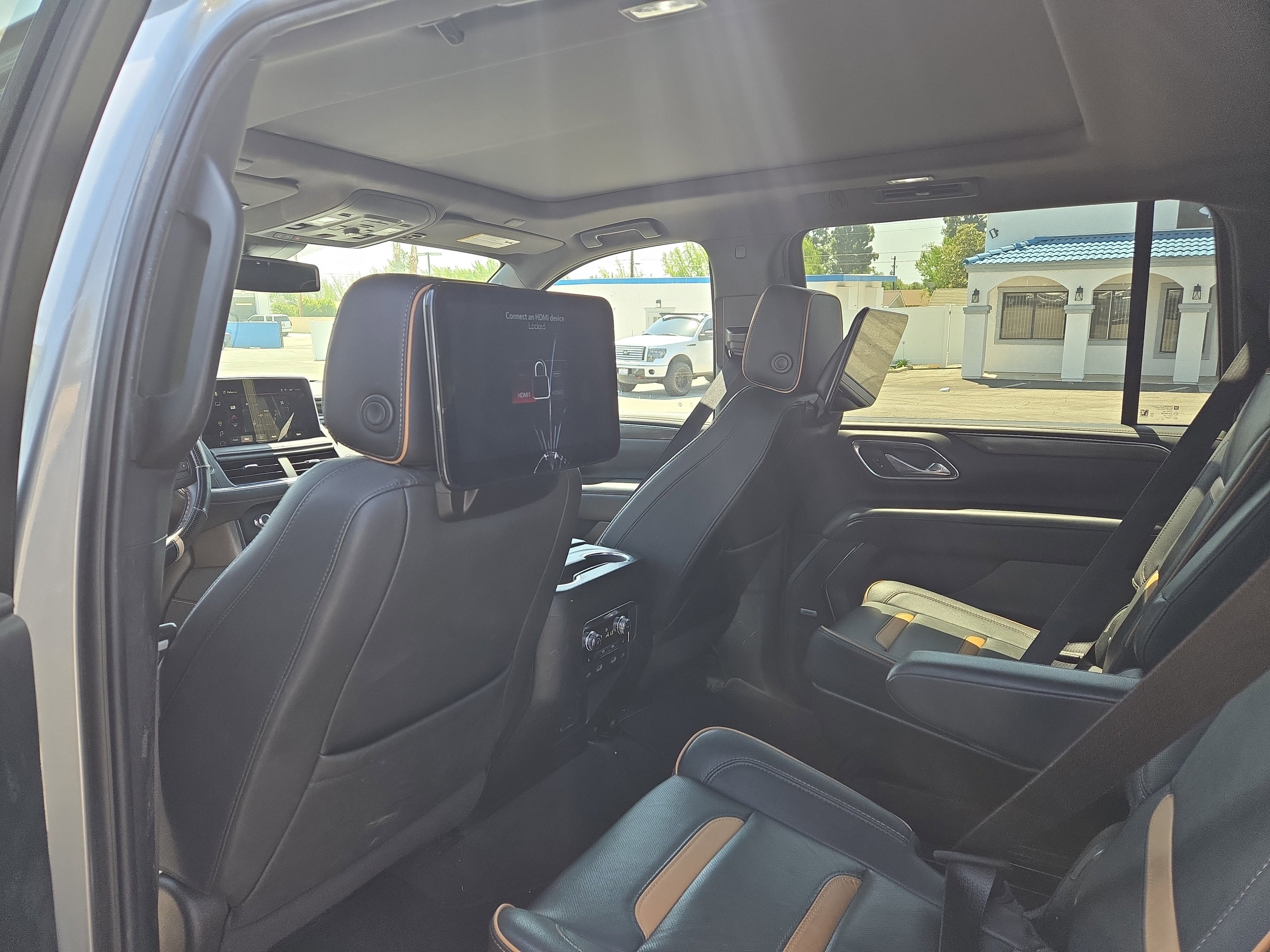 2024 GMC Yukon XL AT4