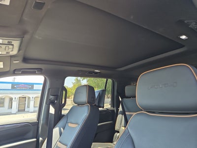 2024 GMC Yukon XL AT4