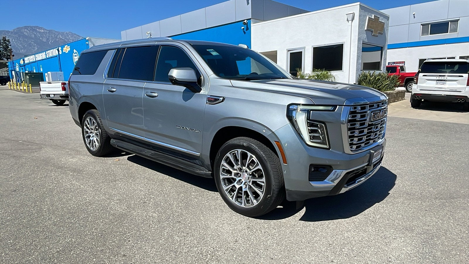 2025 GMC Yukon XL Denali
