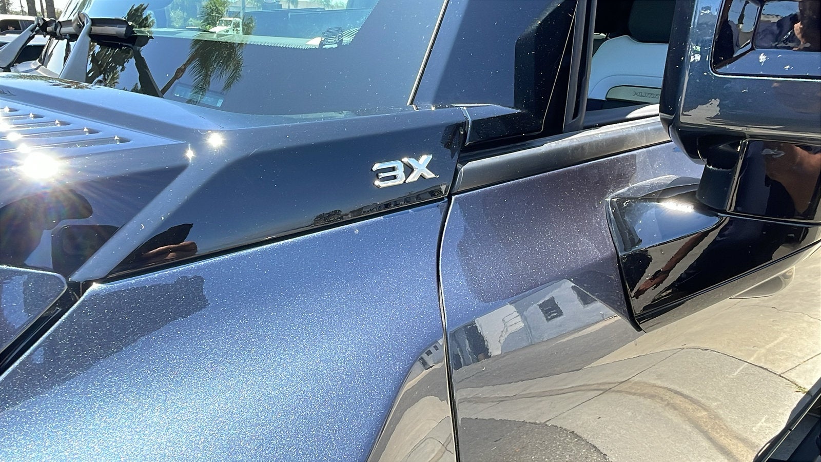 2025 GMC HUMMER EV SUV 3X