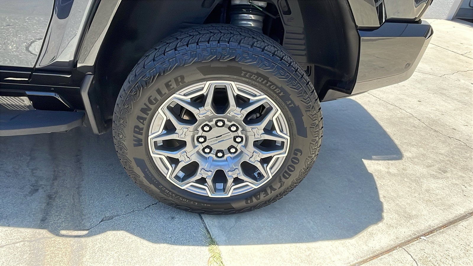 2025 GMC HUMMER EV SUV 3X