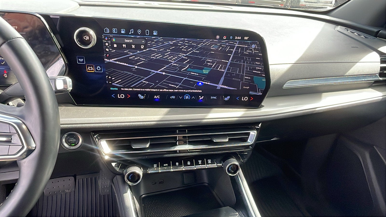 2024 Chevrolet Traverse LS