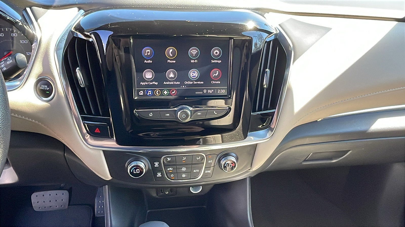 2023 Chevrolet Traverse LS