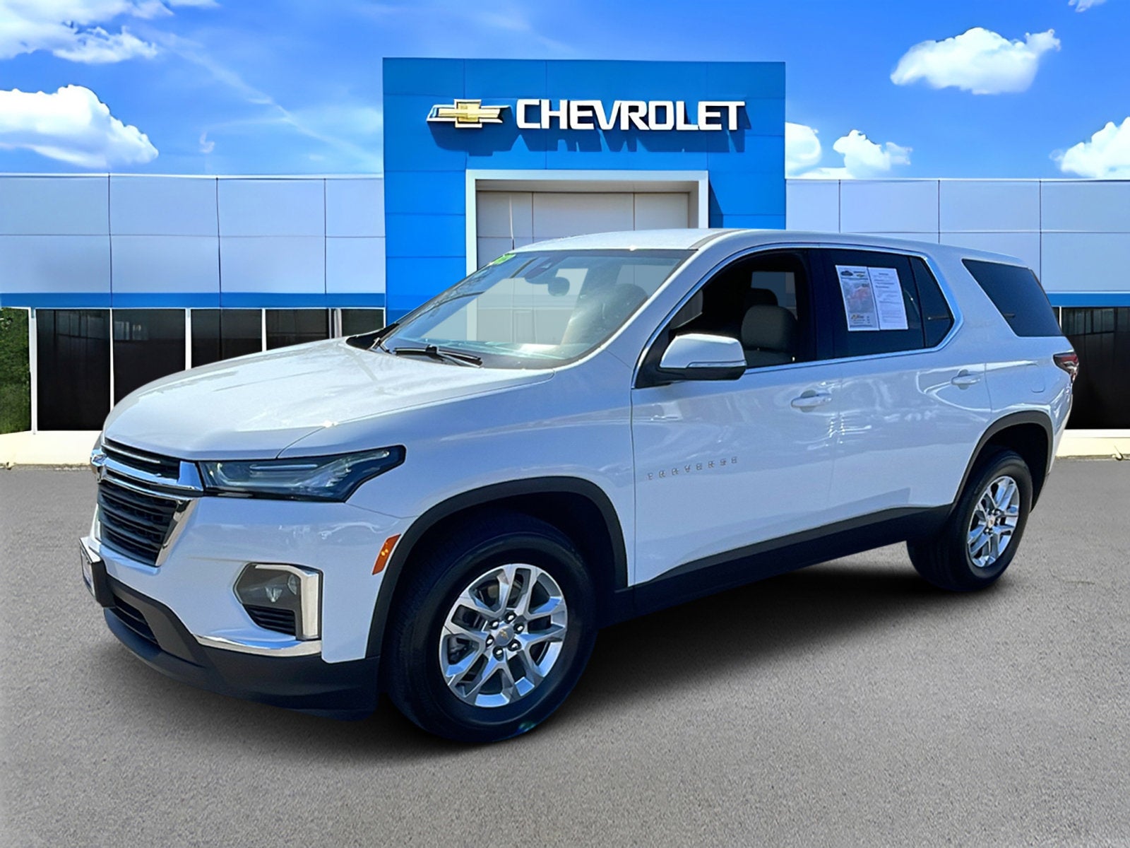 2023 Chevrolet Traverse LS