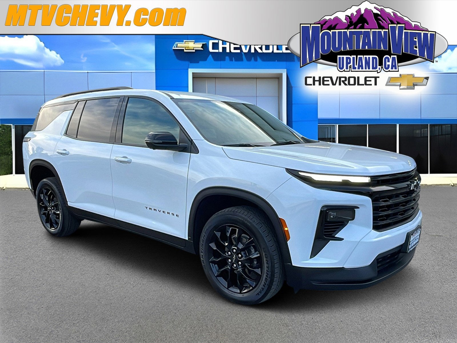 2024 Chevrolet Traverse LT