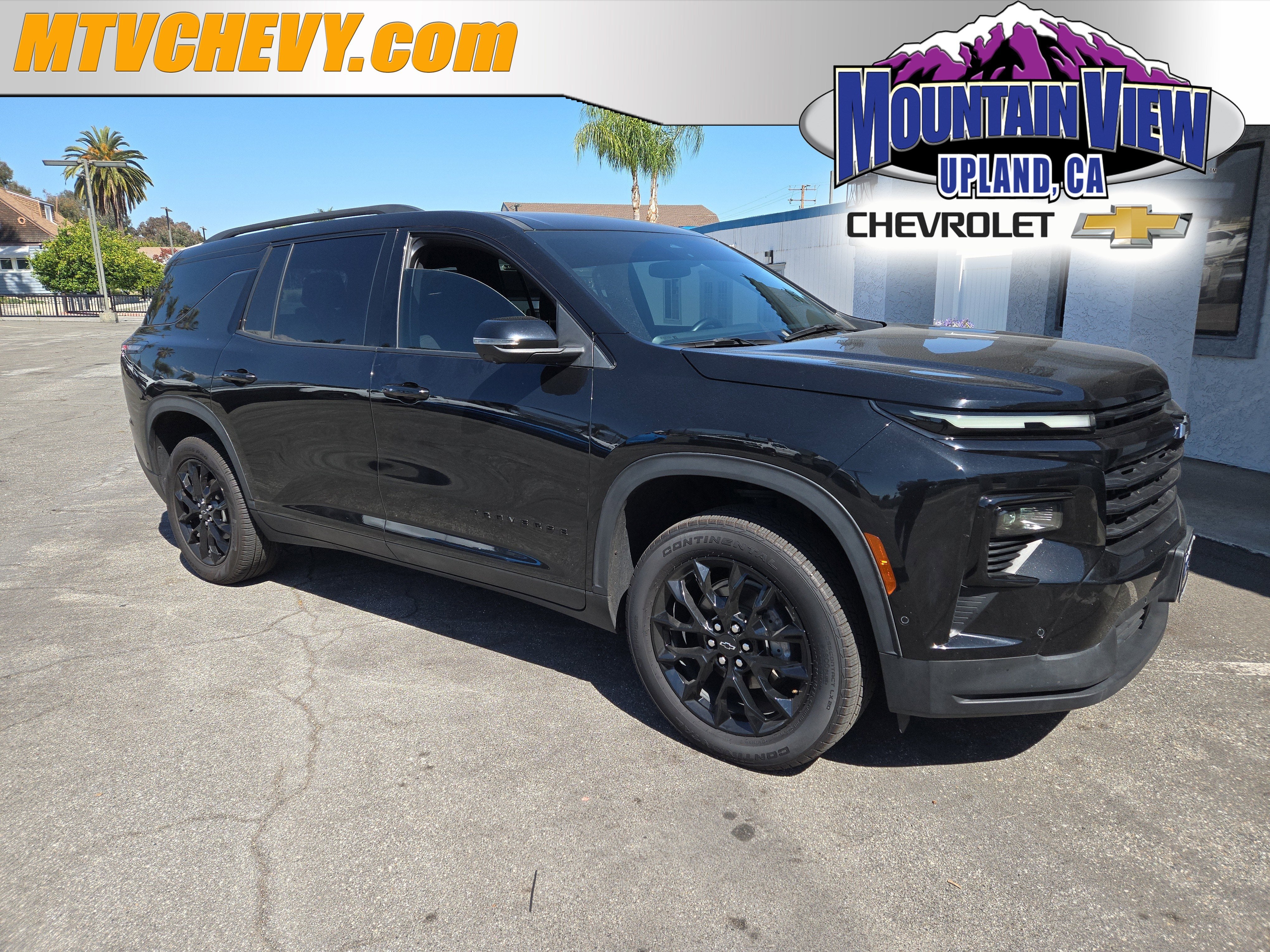 2024 Chevrolet Traverse LT