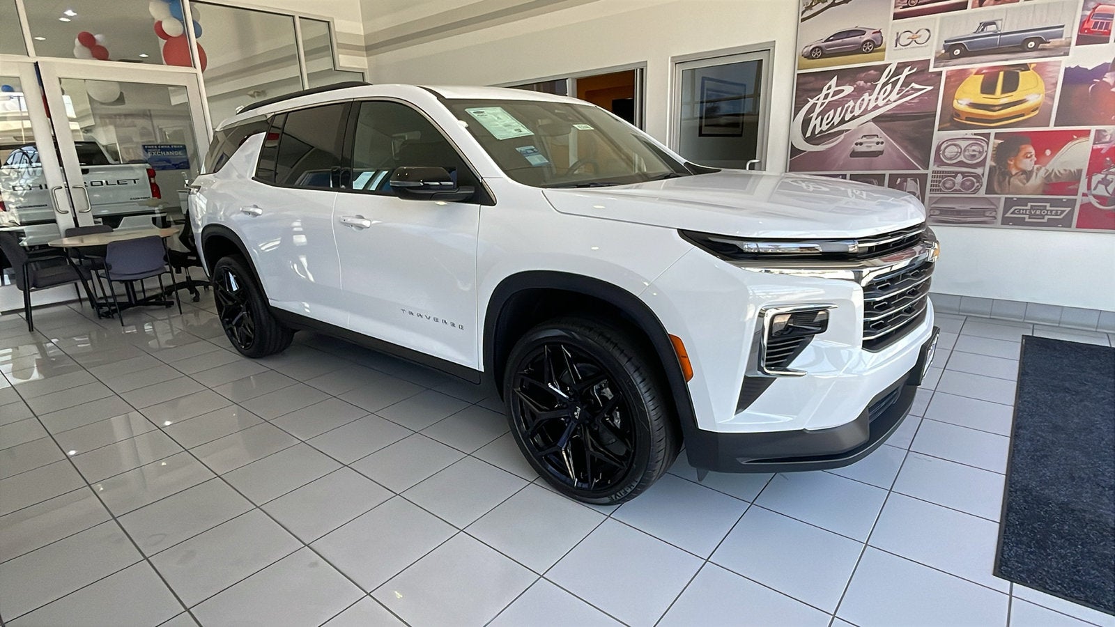 2026 Chevrolet Traverse LT
