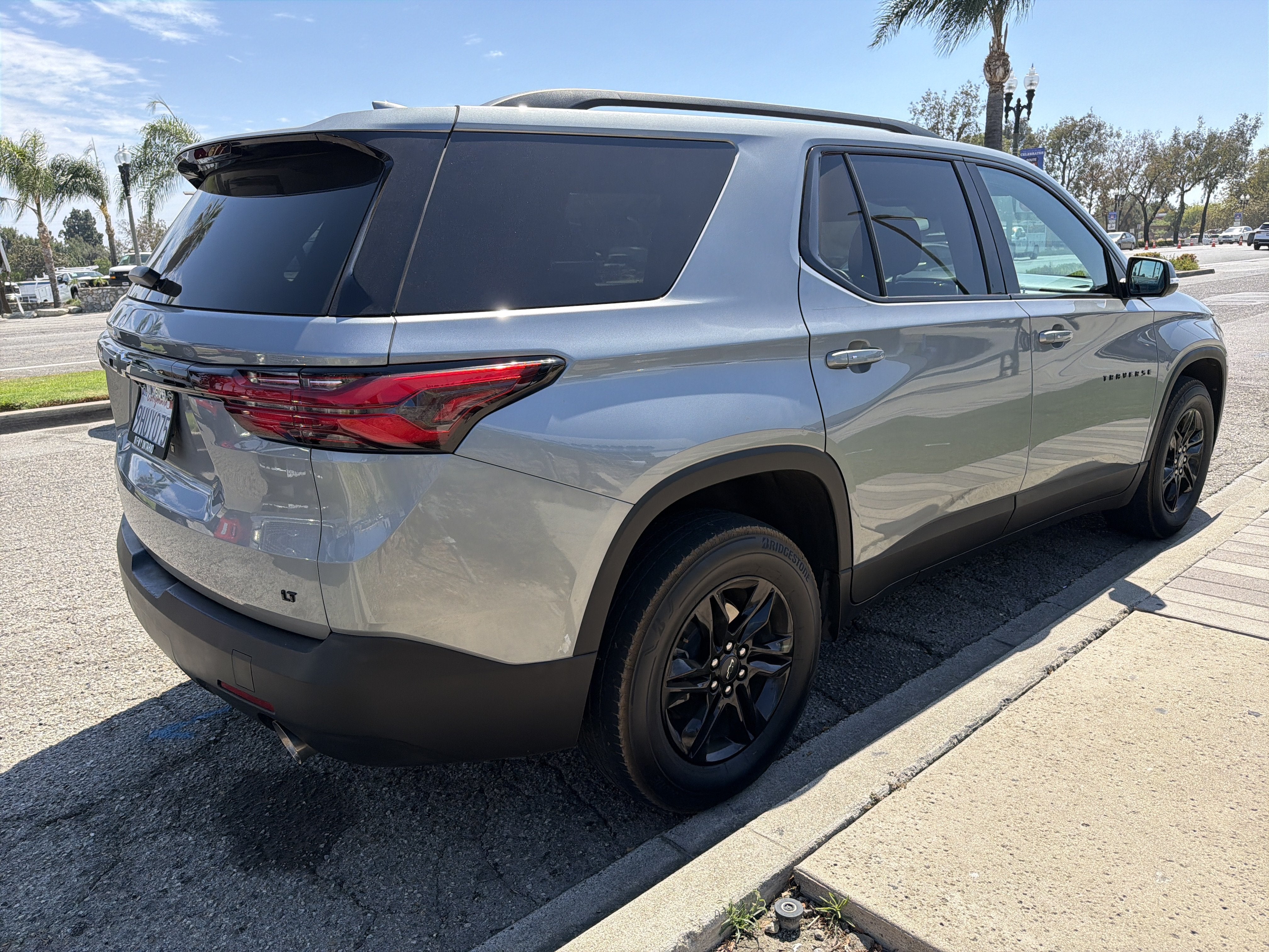 2023 Chevrolet Traverse LT Cloth
