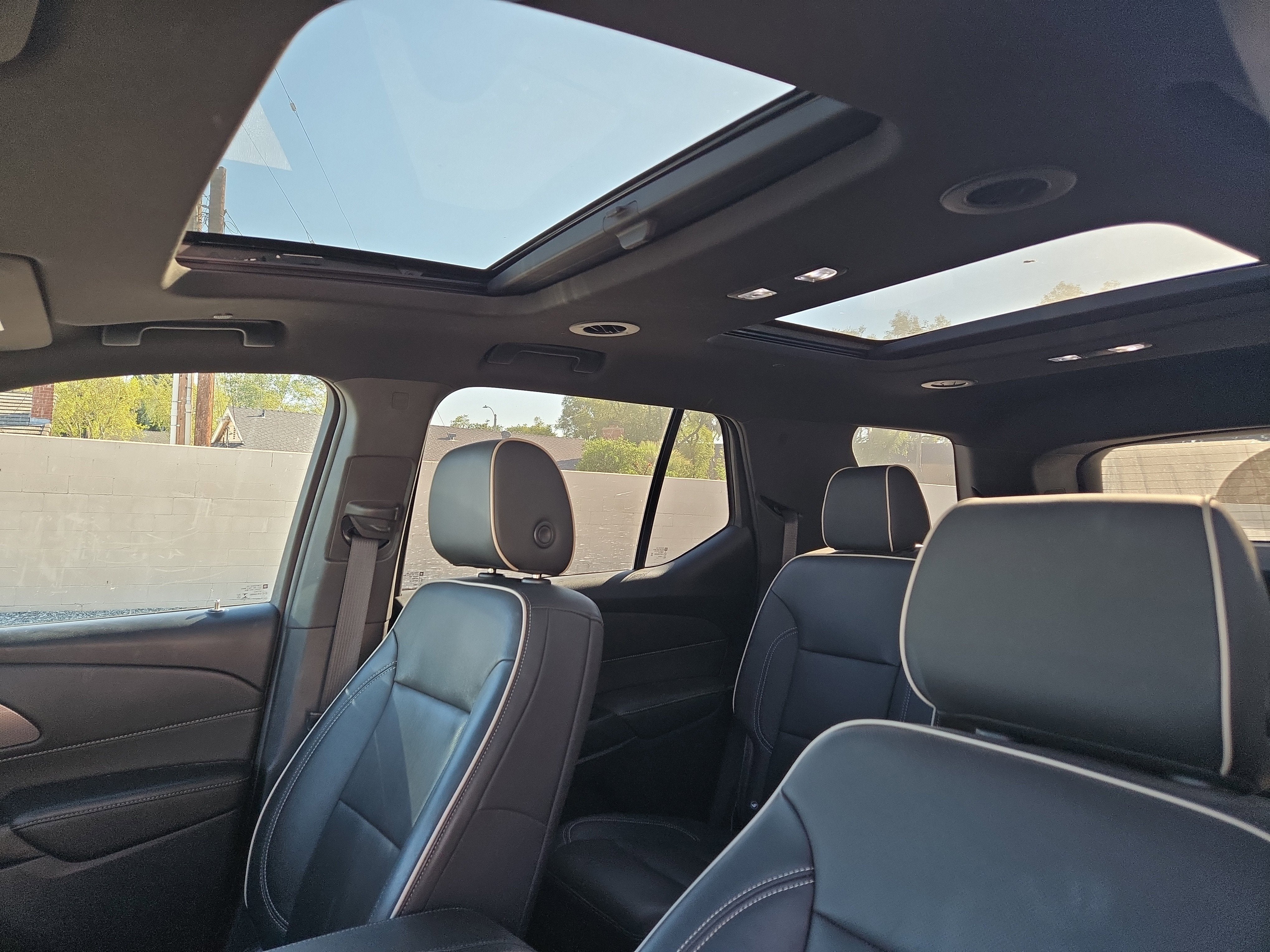 2022 Chevrolet Traverse Premier