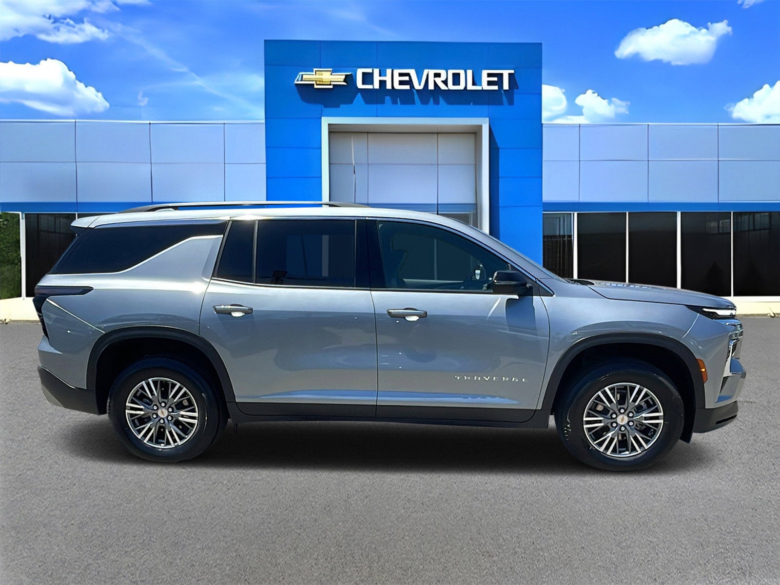 2025 Chevrolet Traverse LT