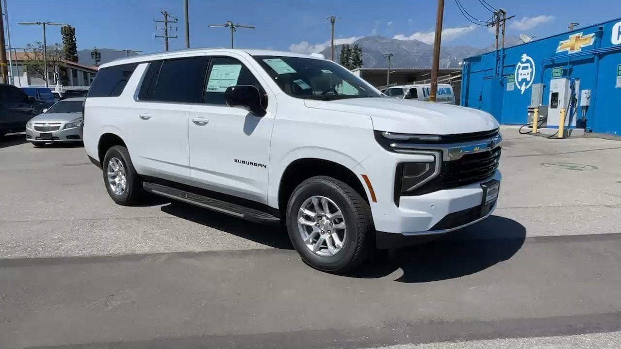 2026 Chevrolet Suburban LS