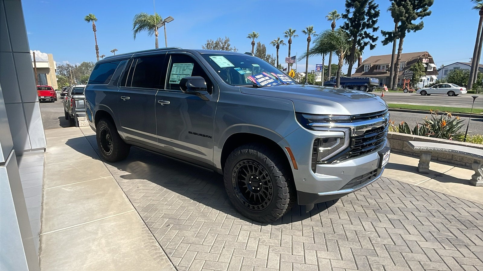2026 Chevrolet Suburban LS