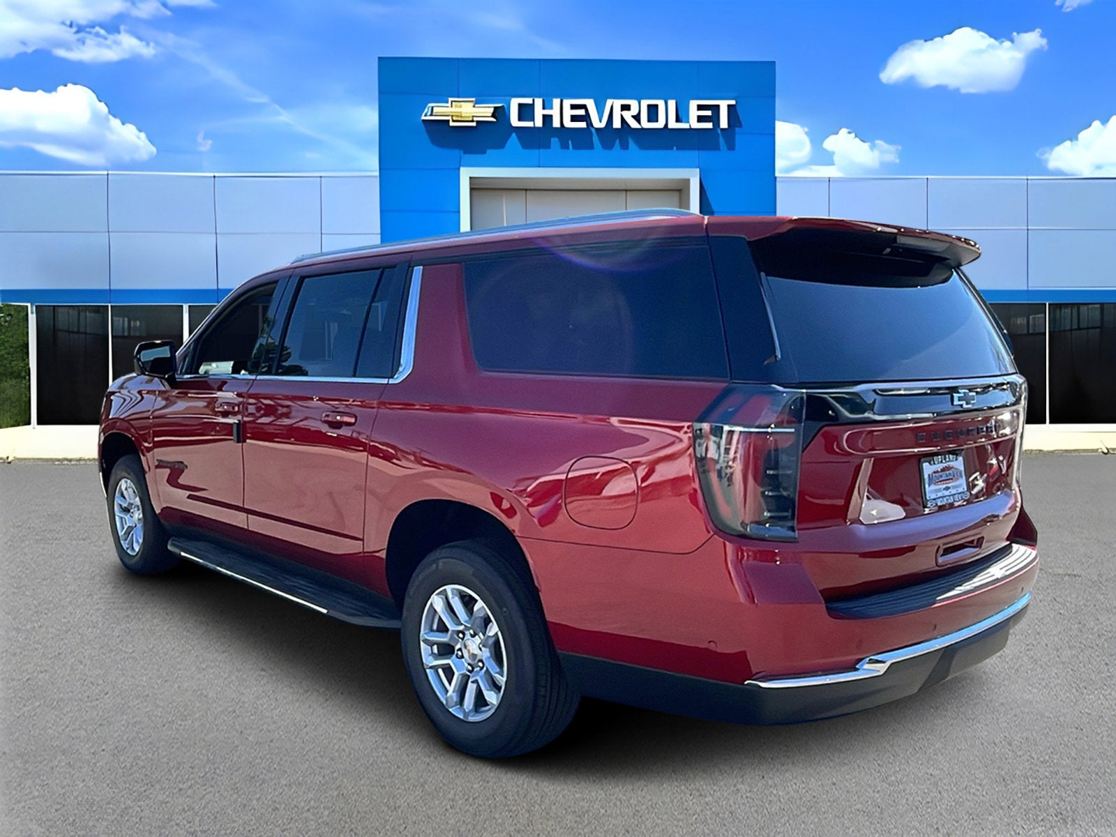 2026 Chevrolet Suburban LS