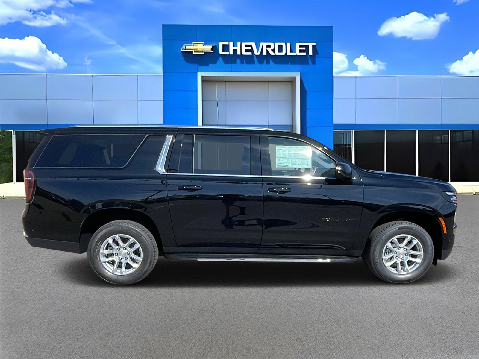 2026 Chevrolet Suburban LS