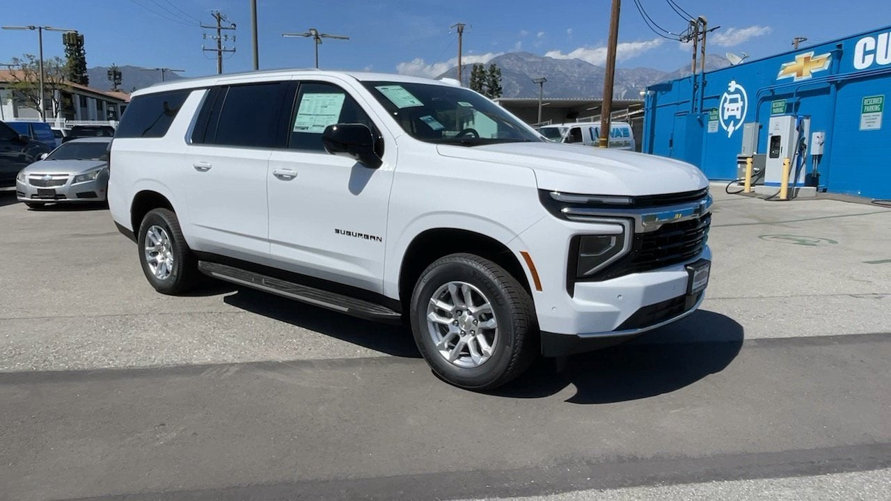 2026 Chevrolet Suburban LS