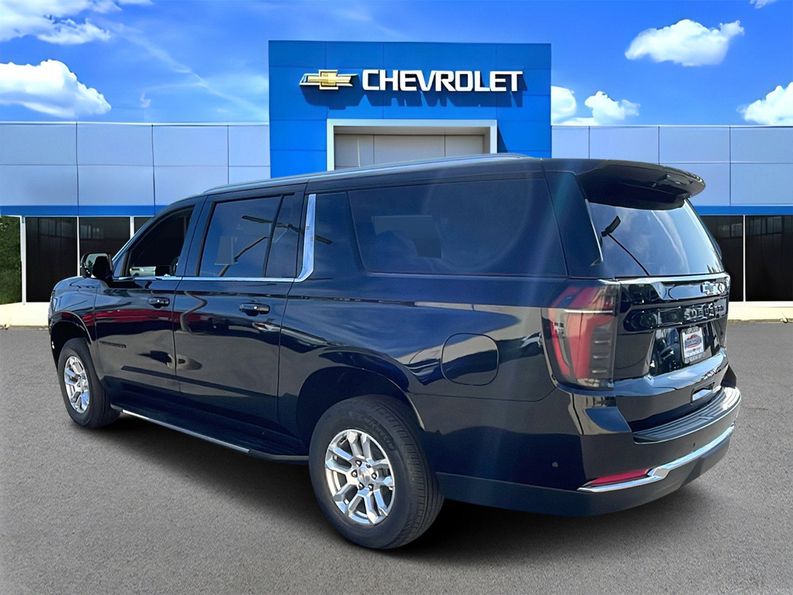 2026 Chevrolet Suburban LS