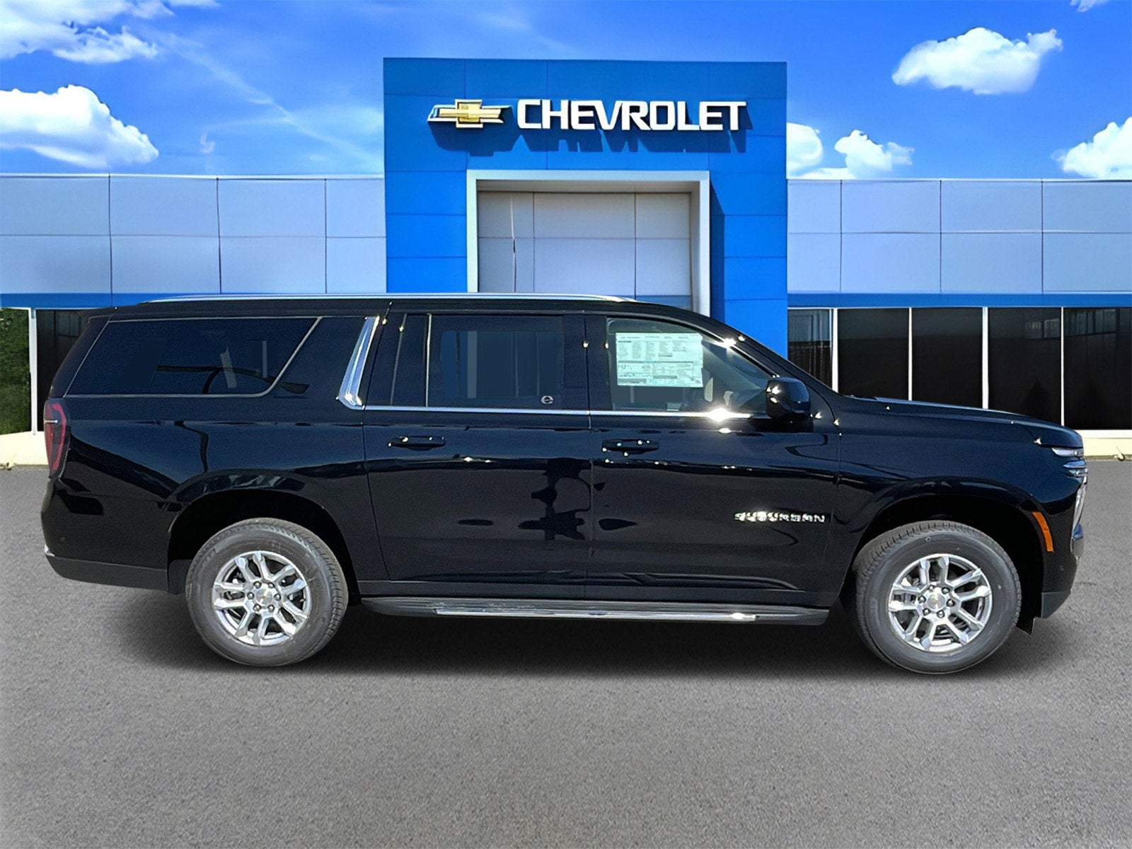 2026 Chevrolet Suburban LT